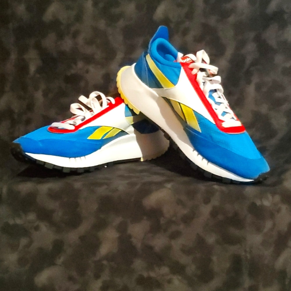 NWT reebok tennis shoes